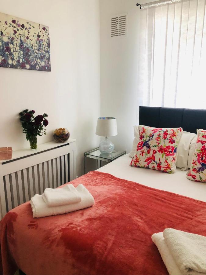 Апартаменты Super Location 2, 1Min Metro 10 Min From Camden Лондон Экстерьер фото